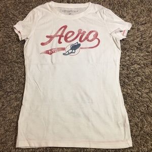 3/$12💜White Graphic Top
